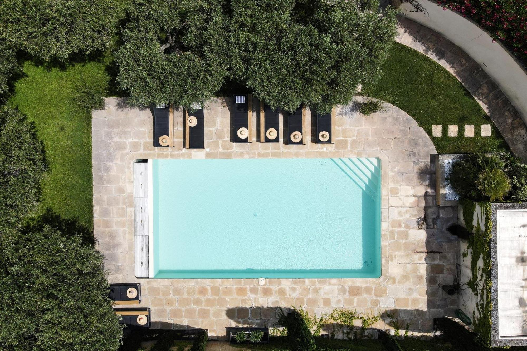 La Belle Vie Hotel Saint-Hilaire-dʼOzilhan Exterior foto